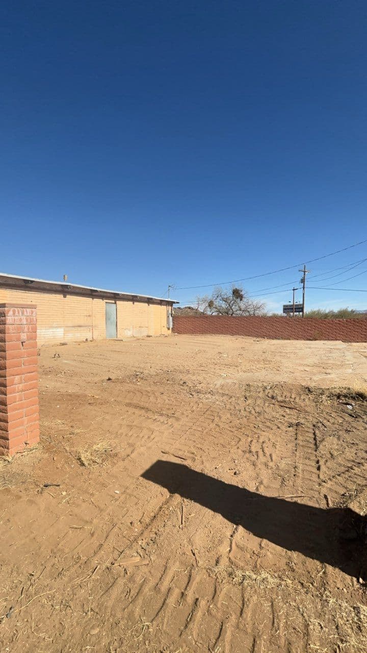 Building Removal and Land Clearance in North Tucson